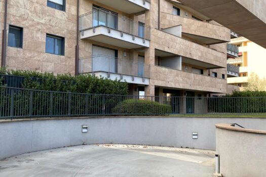 BOX VIA SESTO SAN GIOVANNI – BICOCCA